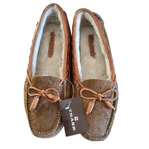 Trask Women’s Shearling-Lined Moccasin Slippers Size 6 NWT